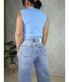 PANTALON VAQUERO BOTON CRUZADO TACHUELA